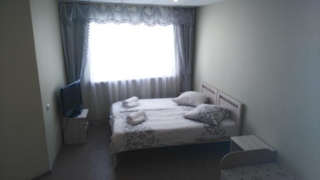 Arsenal Hotel Daugavpils Exterior foto