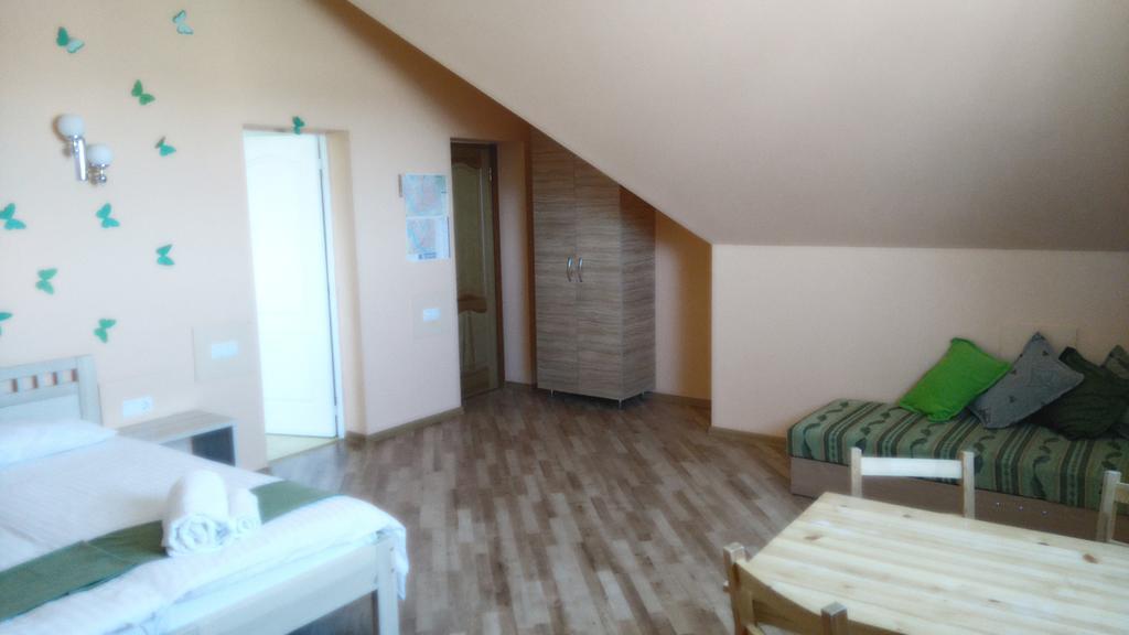 Arsenal Hotel Daugavpils Exterior foto